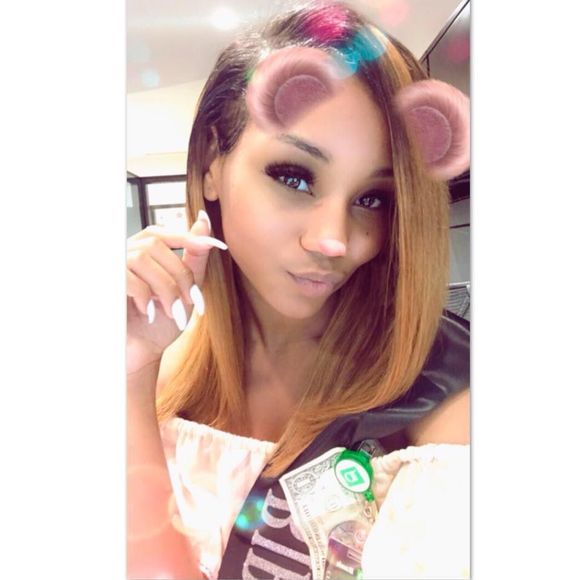 Meet your Posher, Dashana - Picture 1 of 1